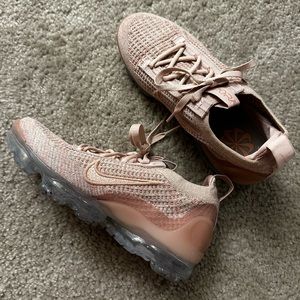 NIKE Vapormax Flyknit Pink/Rose